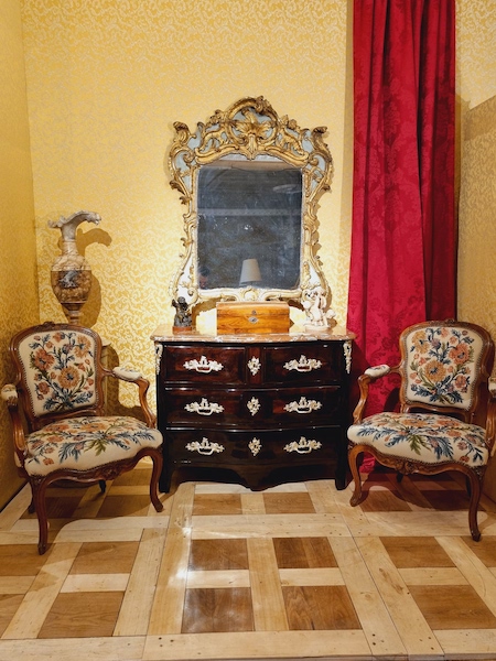 categorie-sieges-mn-antiquites
